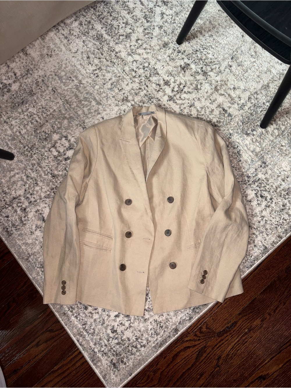 Uniqlo Double-Breasted Beige Linen Blazer